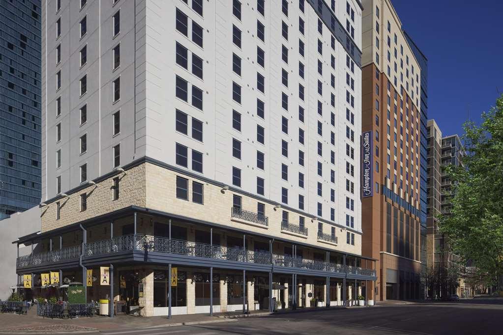 Hampton Inn & Suites Austin-Downtown/Convention Center Extérieur photo